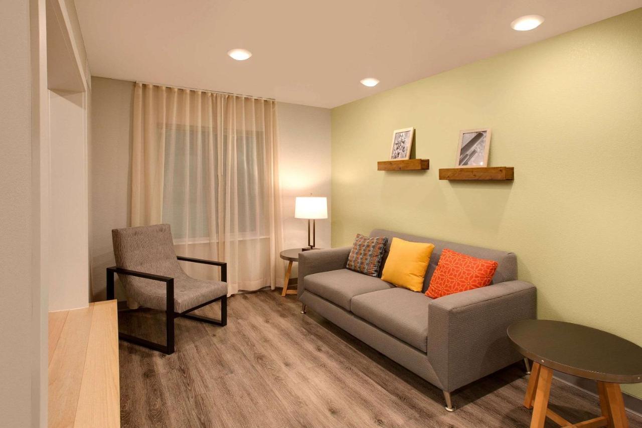 Woodspring Suites Houston Northwest Eksteriør billede