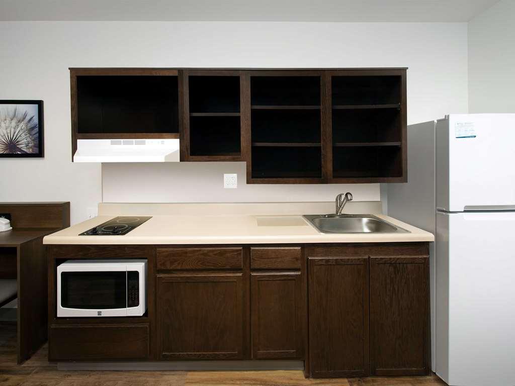 Woodspring Suites Houston Northwest Værelse billede